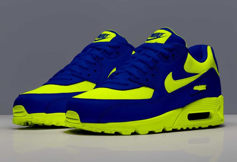 A Loud New Concept- The Air Max 90 Sonic Blue 