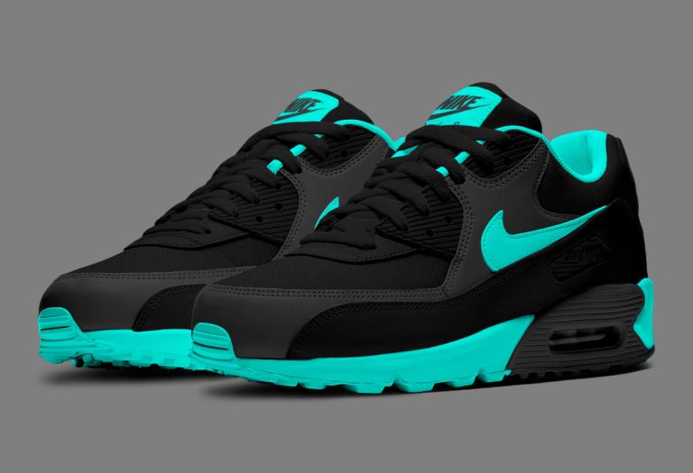 A Clean New Colorway-The Air Max 90 Crystal Rock 